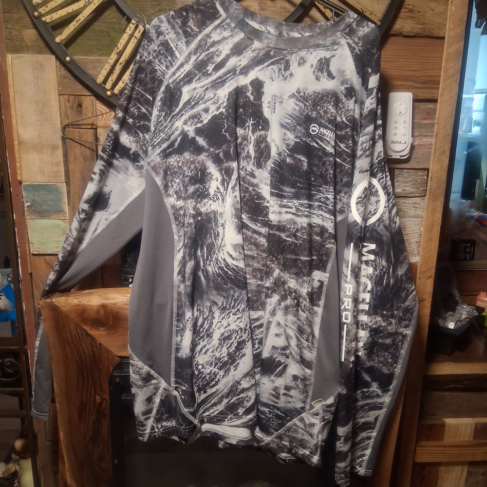 Gray and Black Long Sleeve Shirt